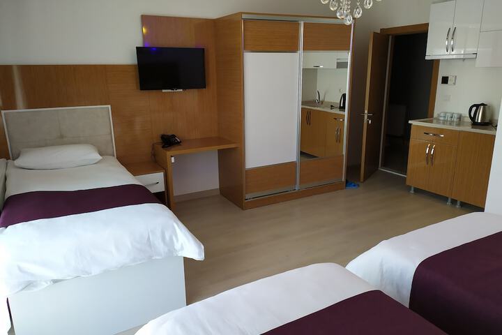 Room 11 of 20