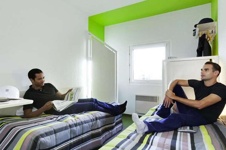 Room 7 of 22
