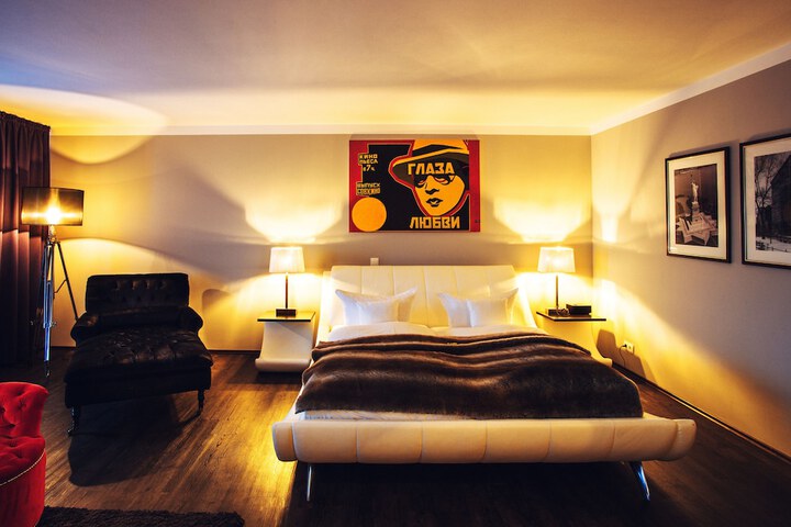 Room 7 of 39