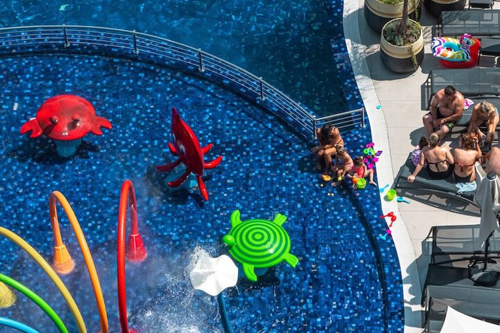 Pool 16 of 31