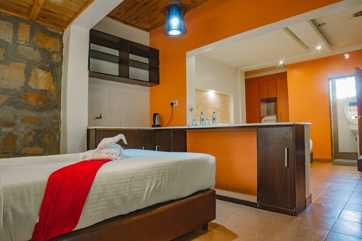 Room 4 of 54