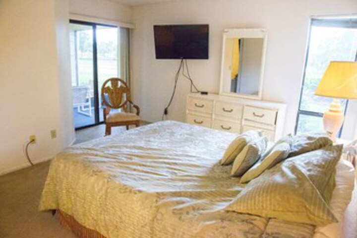 Room 41 of 49