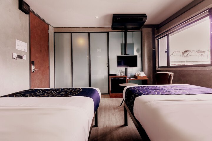 Room 15 of 69