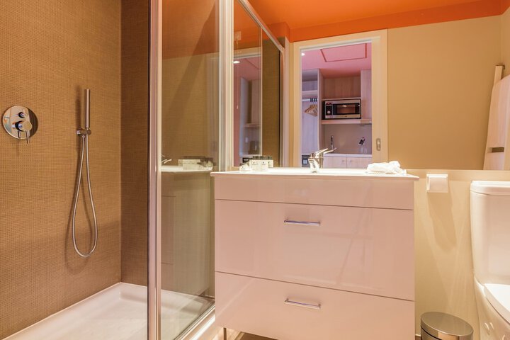 Clean Restrooms