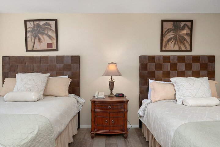 Room 47 of 220