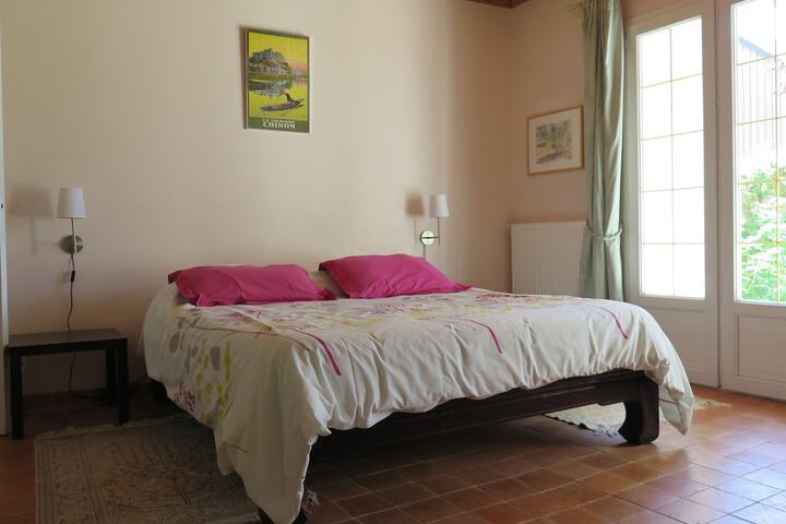 Room 3 of 36