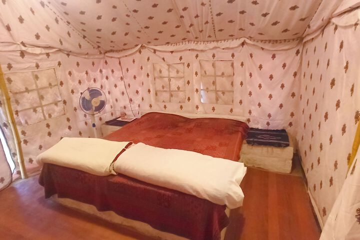 Room 18 of 49