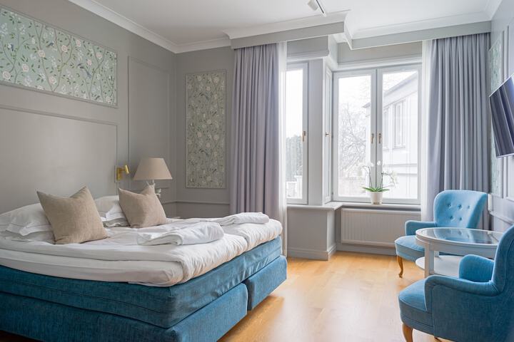 Room 7 of 26