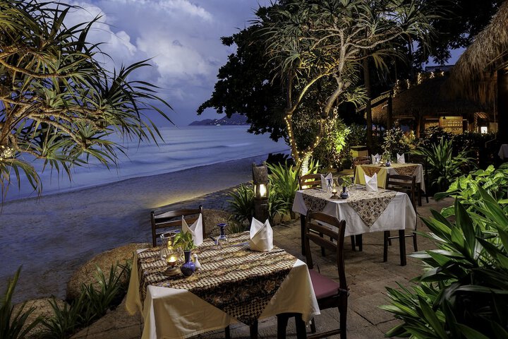 Dining 55 of 85