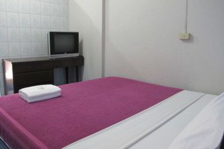 Room 30 of 51