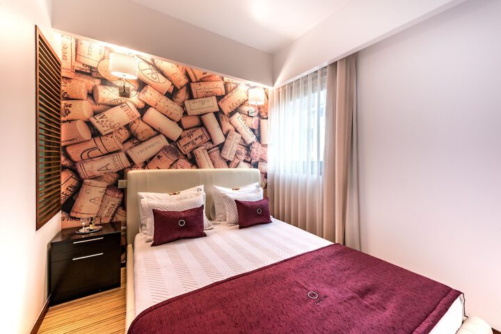 Room 9 of 64
