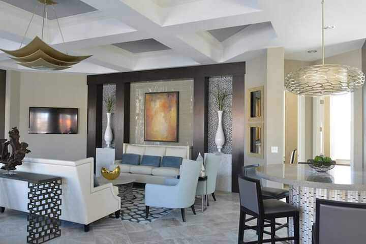 Room 2 of 79