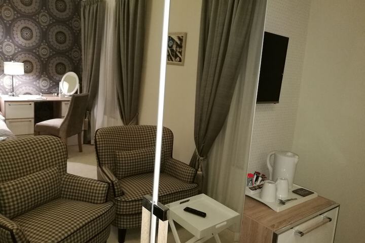 Room 29 of 103