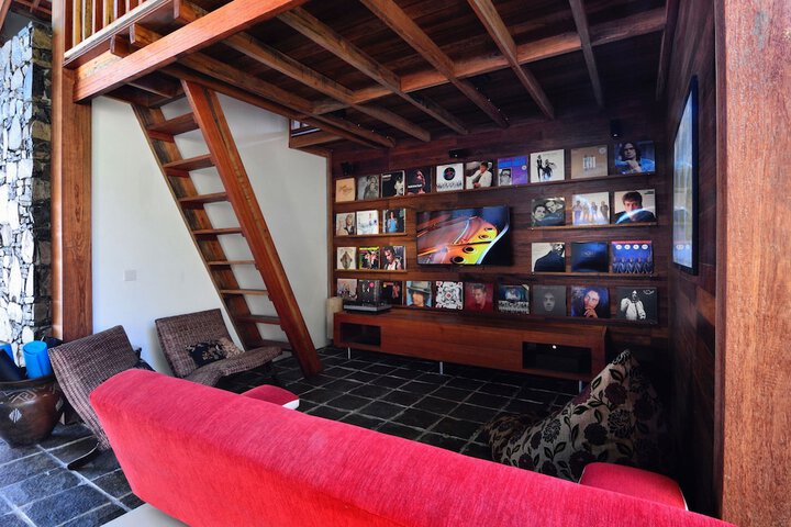 Room 31 of 75