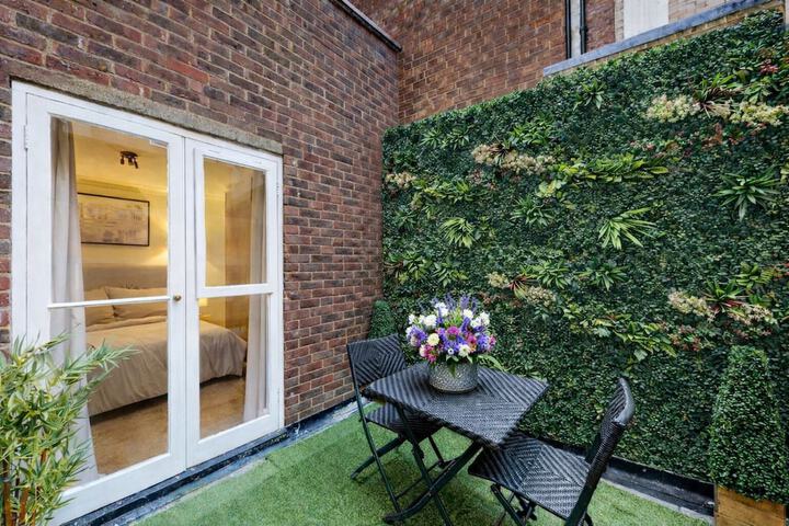 Terrace/Patio 73 of 91