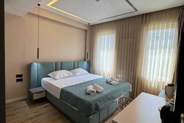 Room 15 of 57