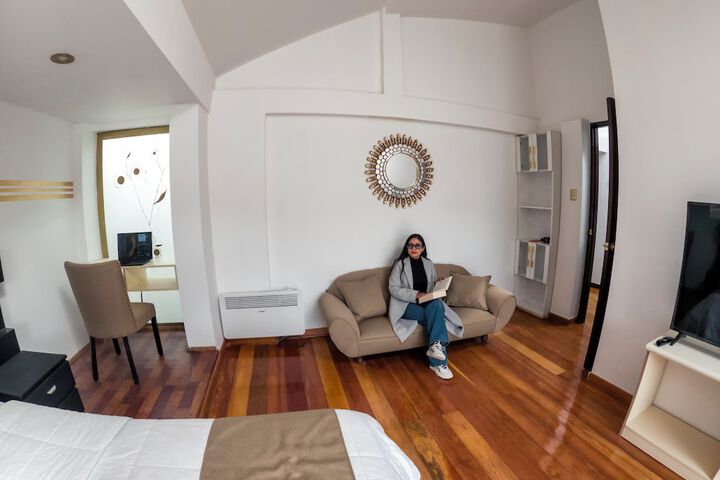 Room 20 of 32