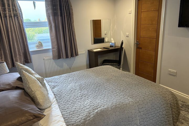 Room 8 of 22