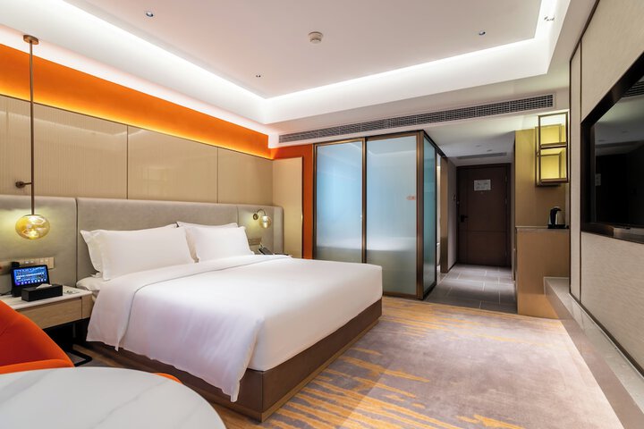 Room 36 of 67