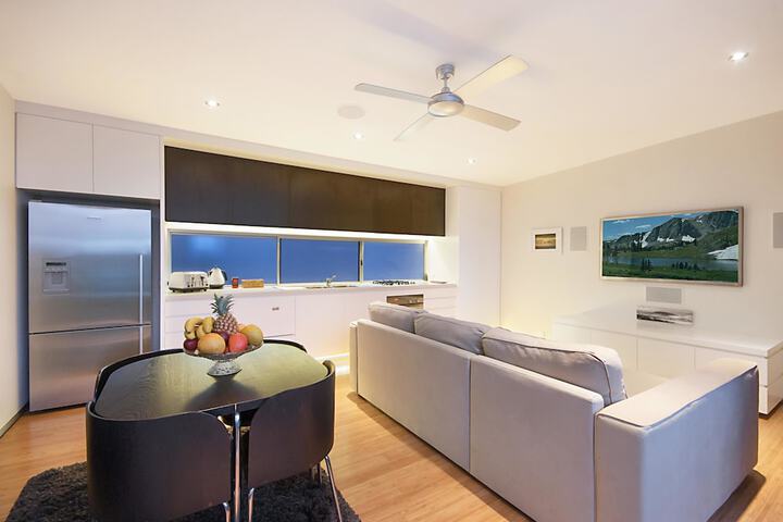 Room 7 of 20