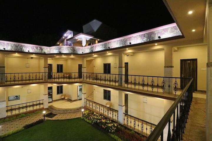 Hotel 13 of 14