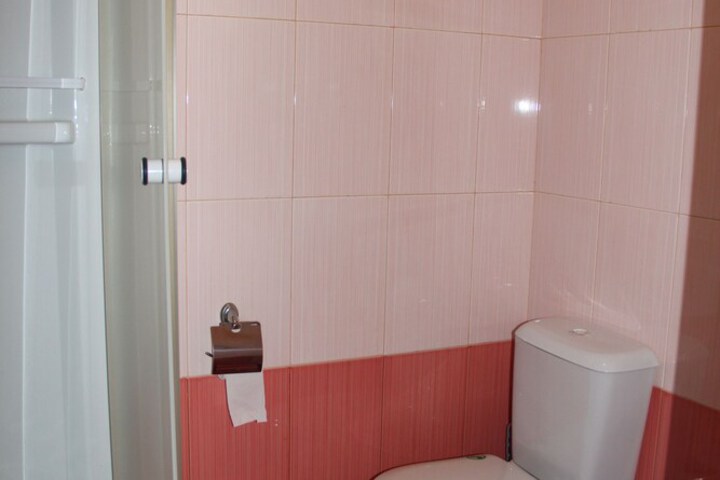 Room 43 of 65