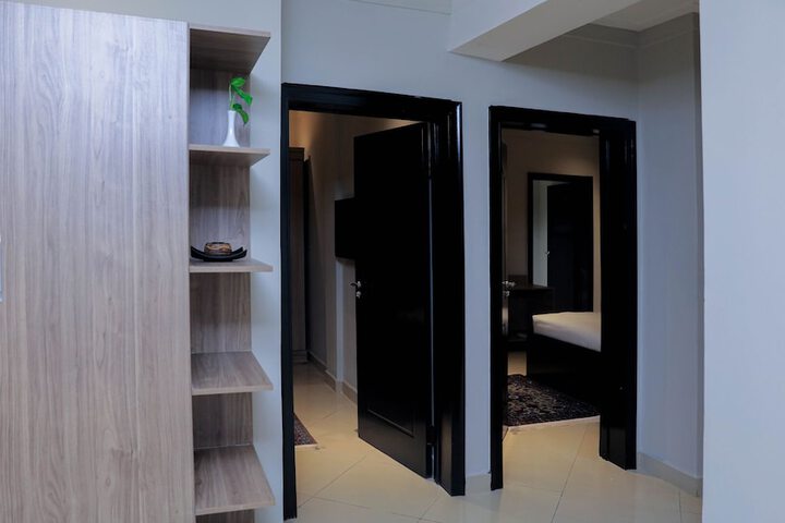 Room 5 of 38