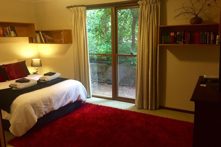 Room 9 of 9