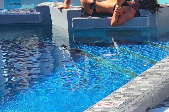 Pool 33 of 62