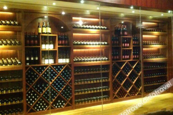Baoming City Hotel Shenzhen (Honghuashan Subway Station)