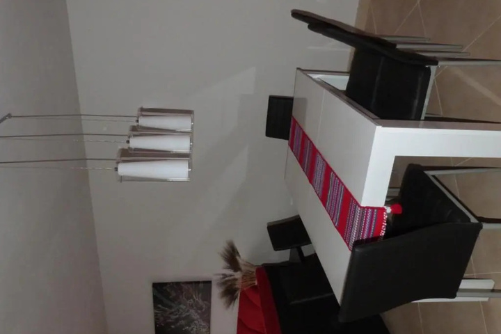 Room 11 of 20