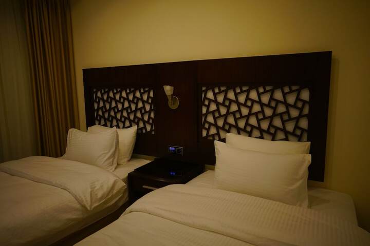 Room 4 of 61