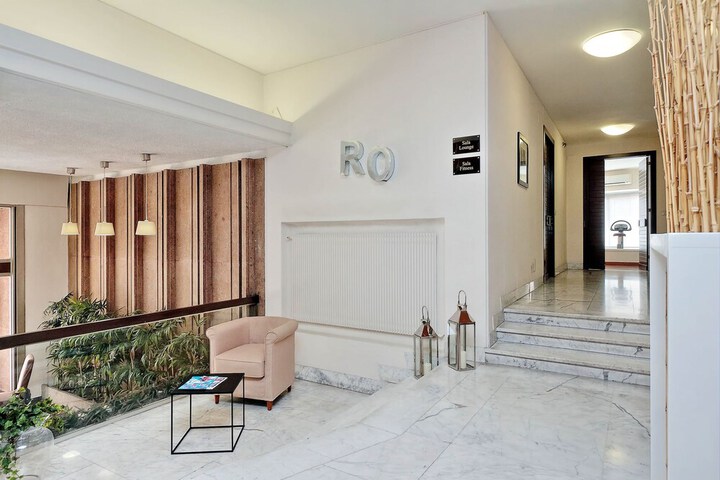 Hotel Interior 21 of 91