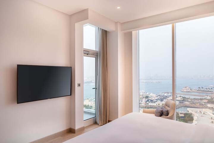Room 15 of 72