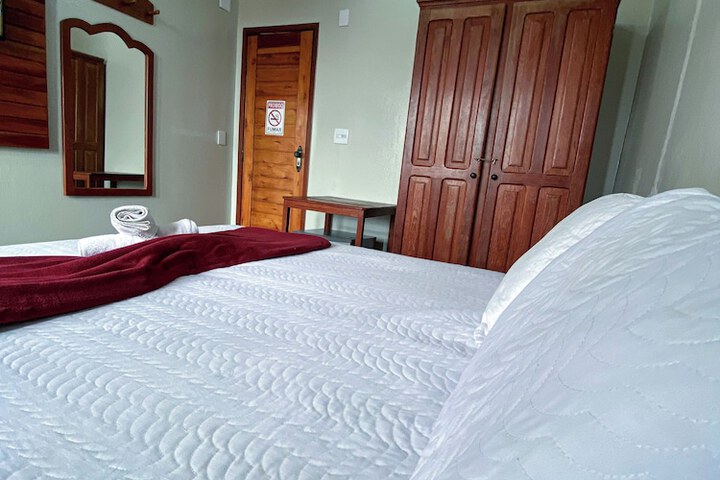 Room 65 of 130