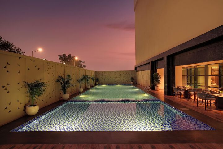 Pool 36 of 61