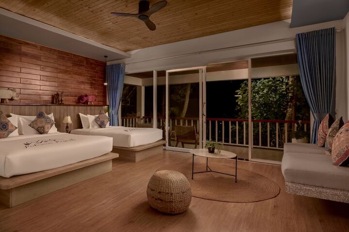 Room 21 of 100