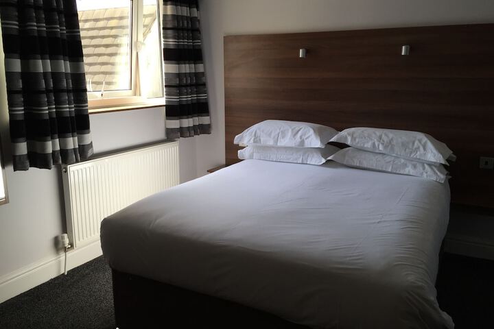 Room 36 of 83