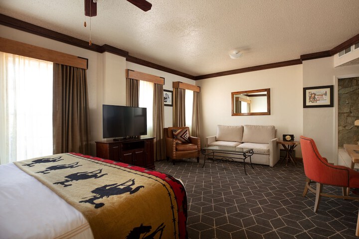 Room 25 of 75
