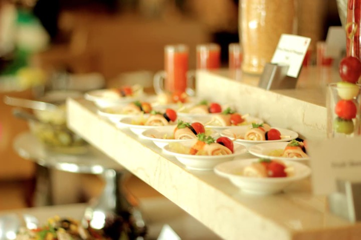 Dining 48 of 76