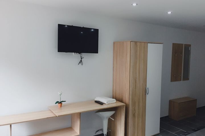 Room 19 of 46