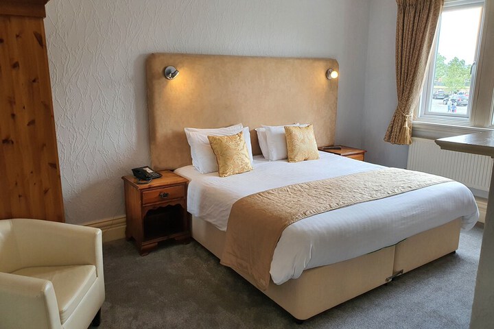 Room 21 of 69