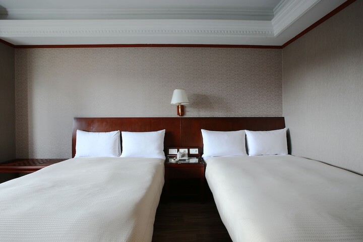 Room 21 of 56