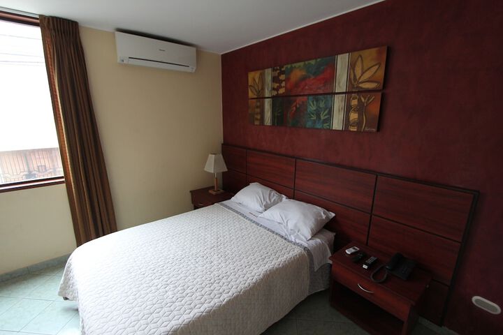 Room 15 of 46