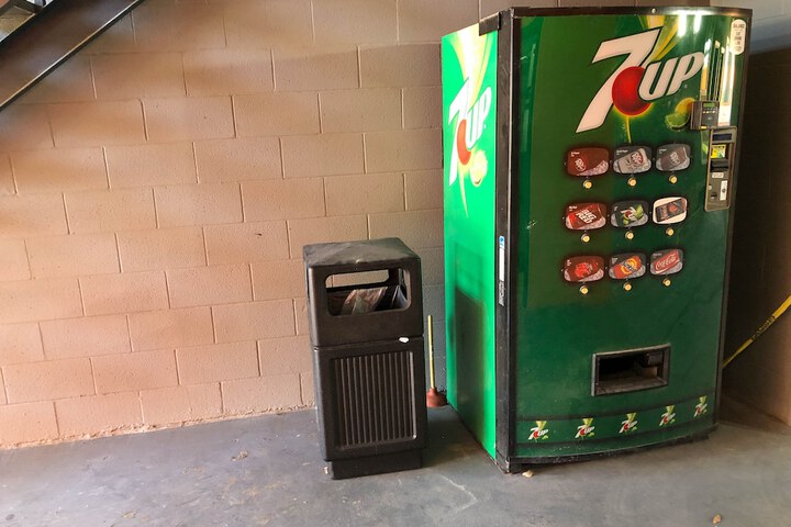 Vending machine