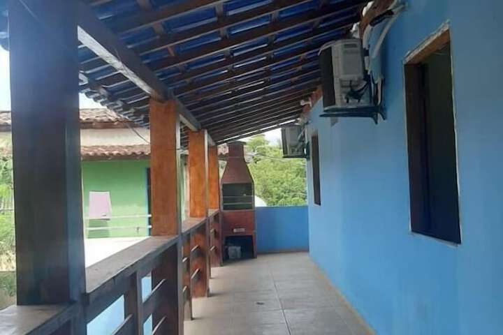 Room 8 of 33