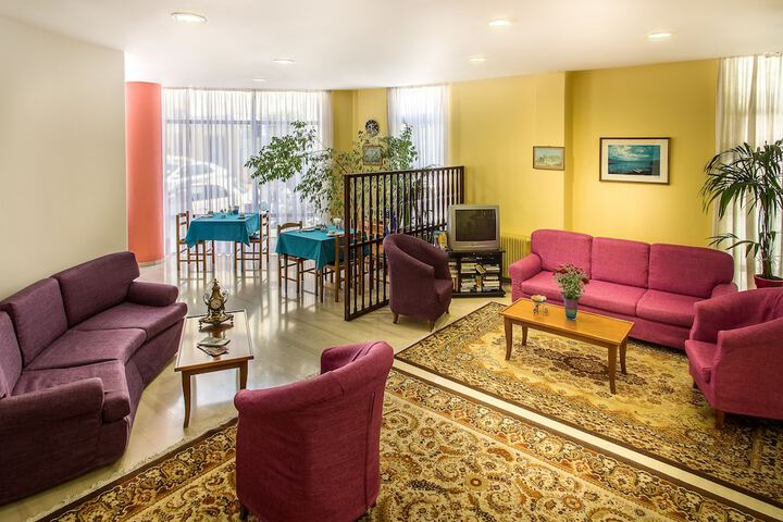 Hotel Lobby