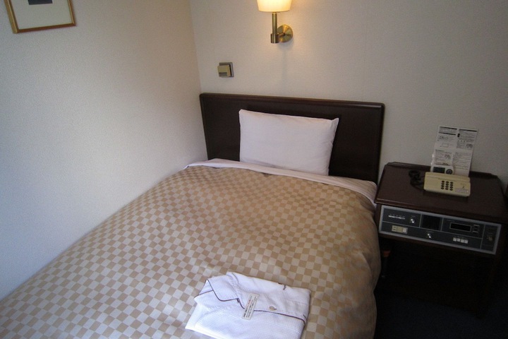 Room 4 of 21