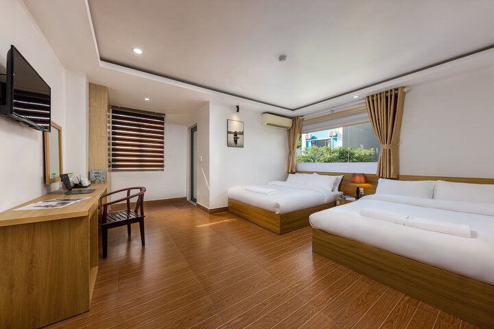 Catba Hong Kong Hotel in Hai Phong