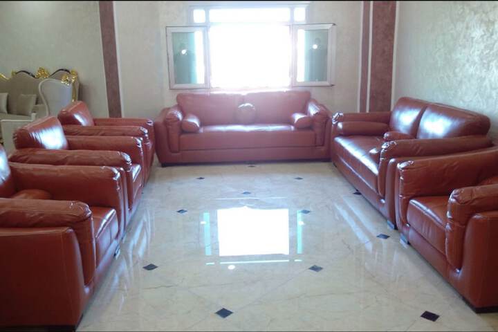 Room 33 of 59